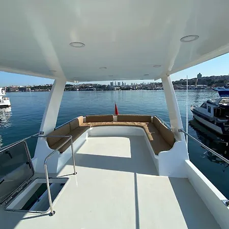 Diamond Yacht 보트호텔 이스탄불