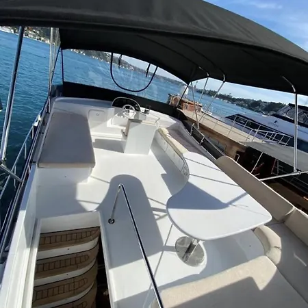 Diamond Yacht